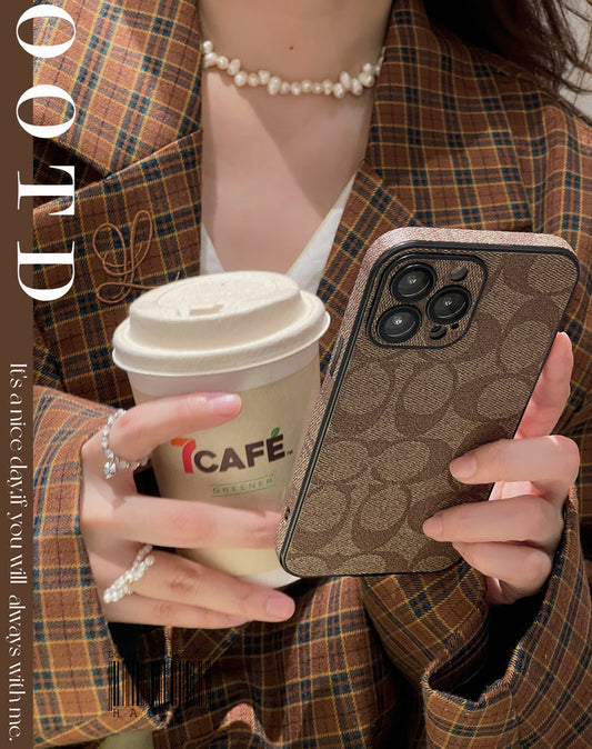 クラシック iPhone ケース コーヒー -QB240402