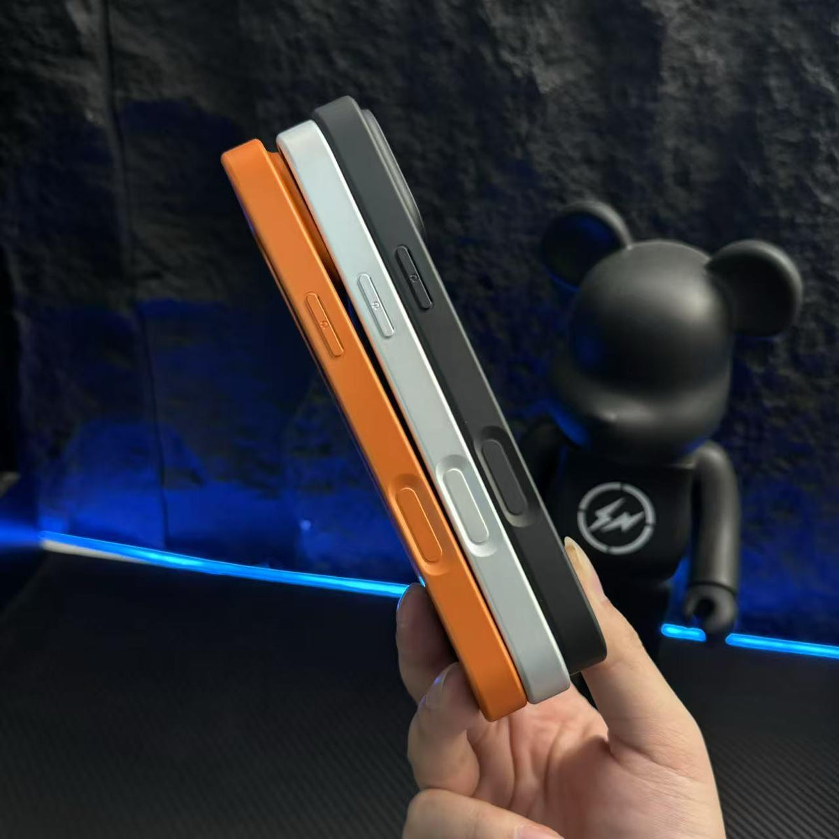 エレガントなモノグラム iPhone ケース