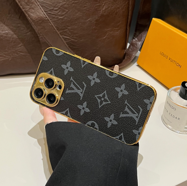 電気メッキゴールドエッジの高級クラシックモノグラム iPhone ケース