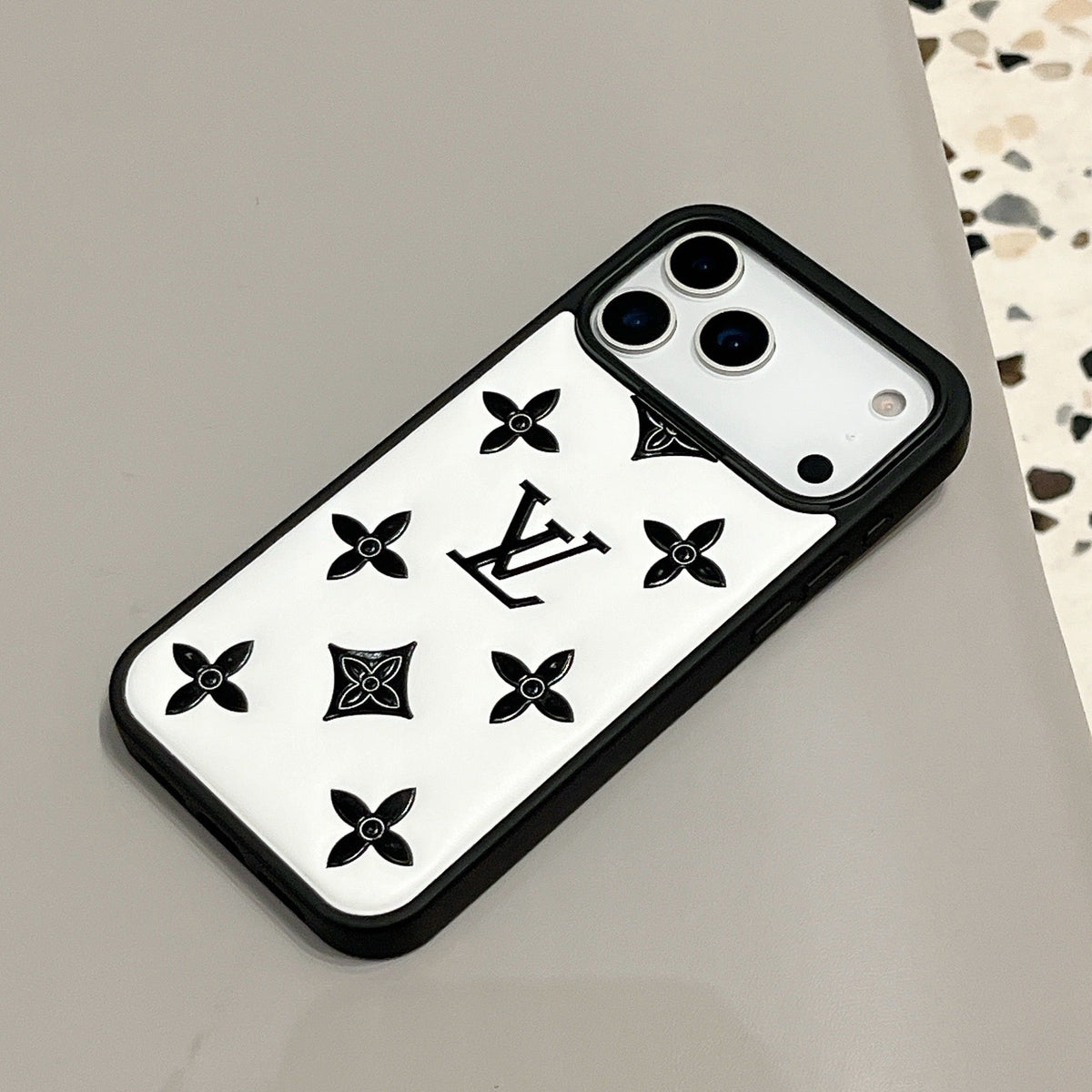 豪華な3DエンボスデザイナーiPhoneケース