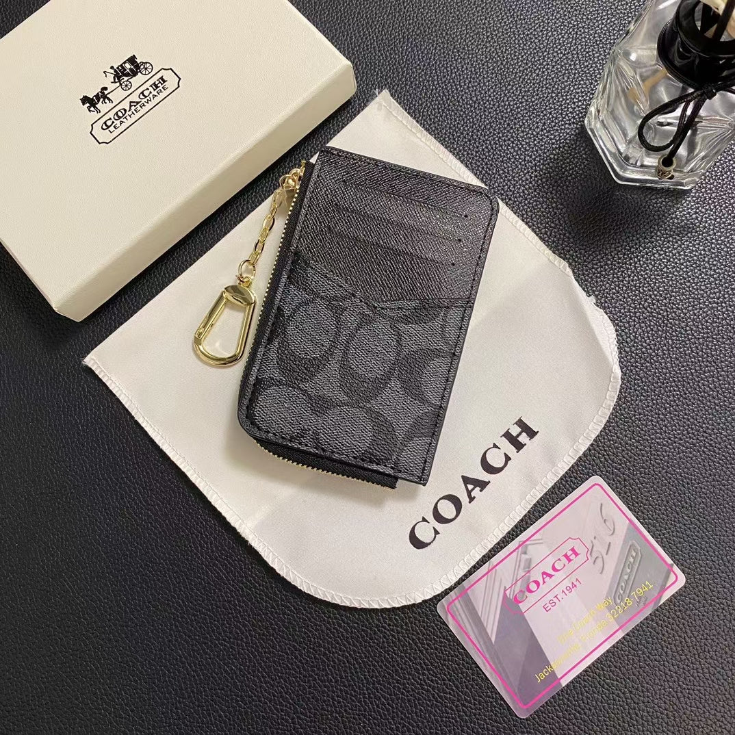 Sparán Sealbhóir Cárta Clasaiceach Chic CO Timeless le Dearadh Sleek