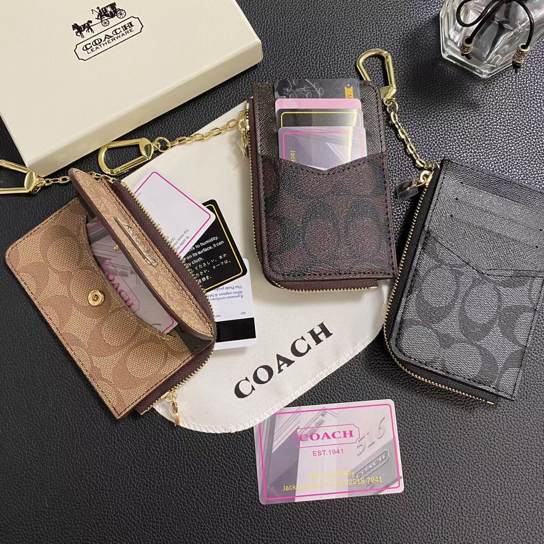 Sparán Sealbhóir Cárta Clasaiceach Chic CO Timeless le Dearadh Sleek