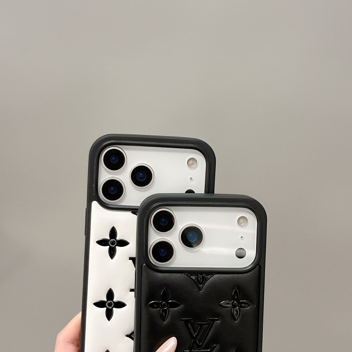 豪華な3DエンボスデザイナーiPhoneケース
