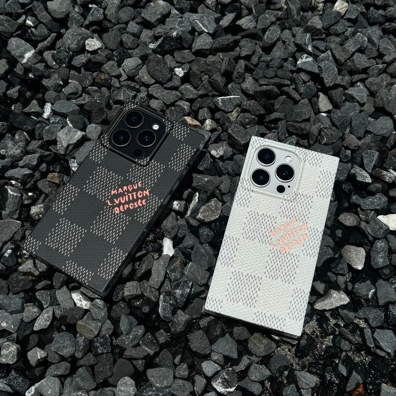 ラグジュアリー ブラック<lAMP>ホワイト スクエア iPhone ケース