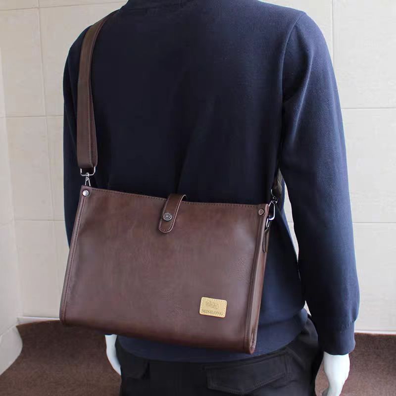 Mála Crossbody Leathar só