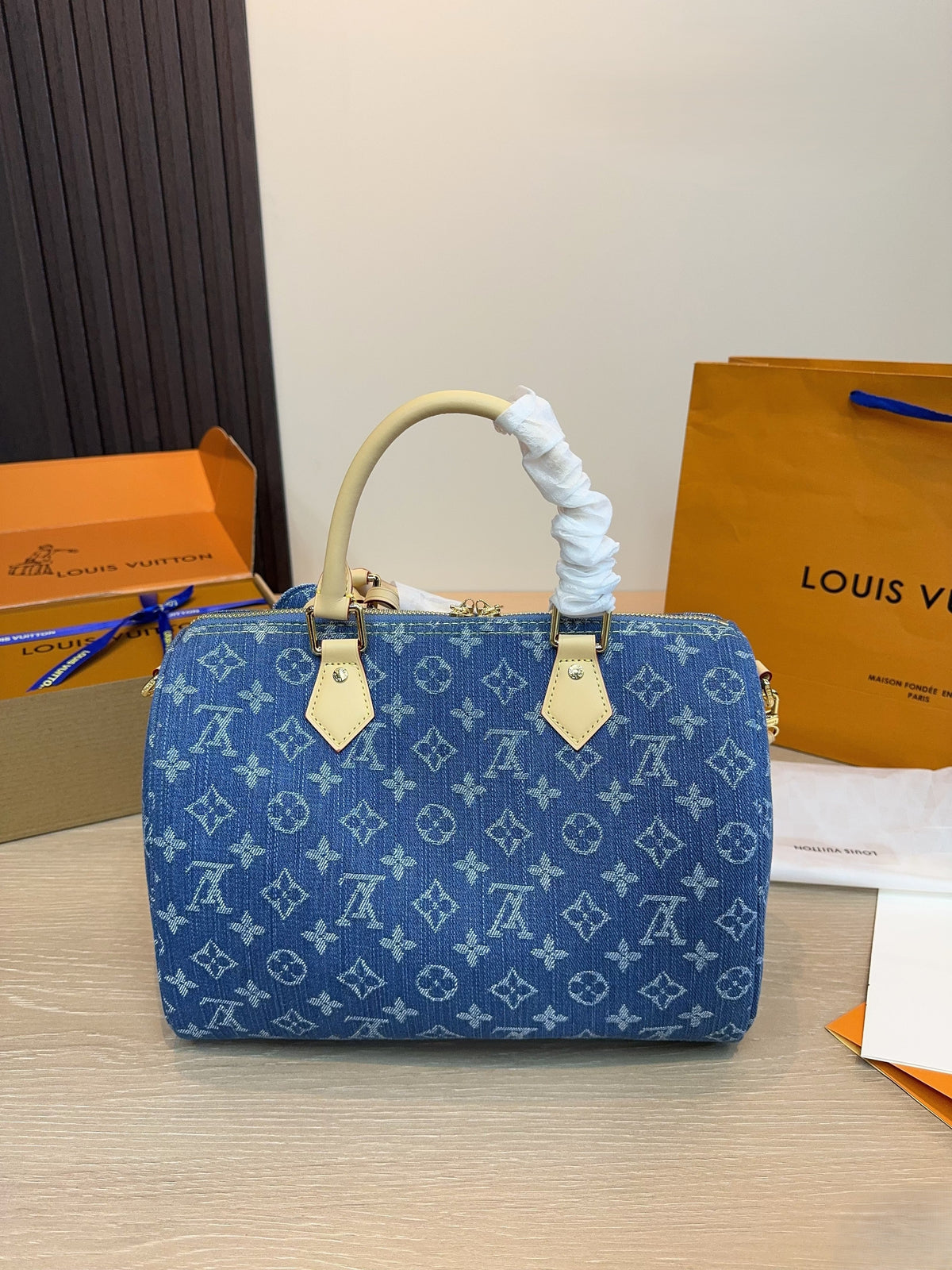 Džínová embosovaná taška s horní rukojetí & Crossbody