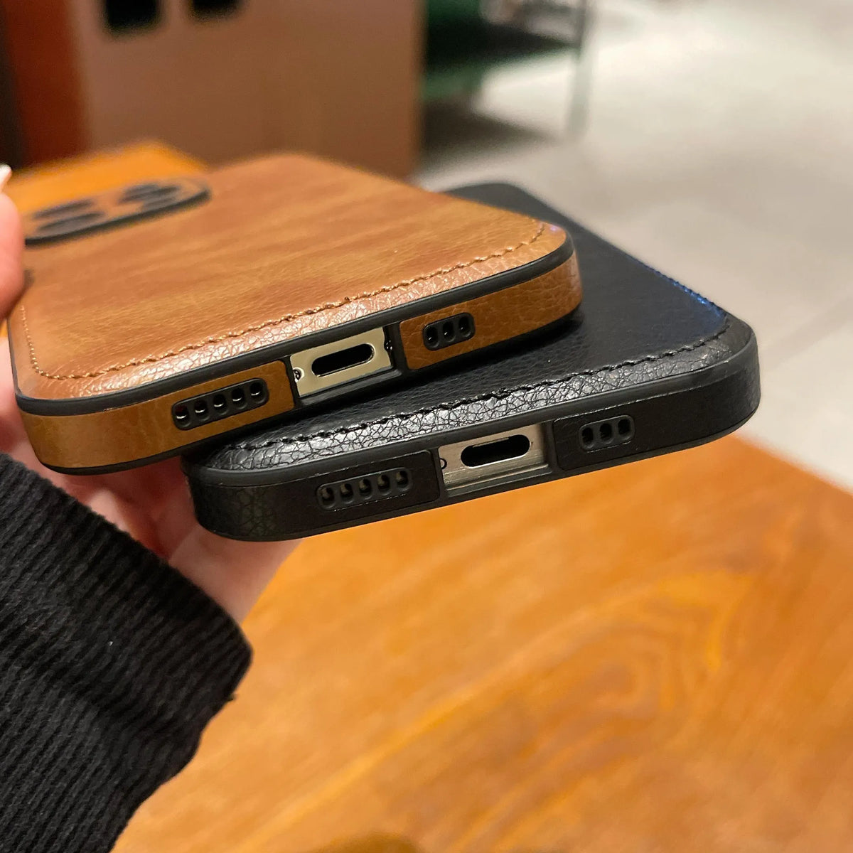 Husă pentru iPhone din piele vintage premium – Husă de protecție rezistentă la șocuri la atingere moale