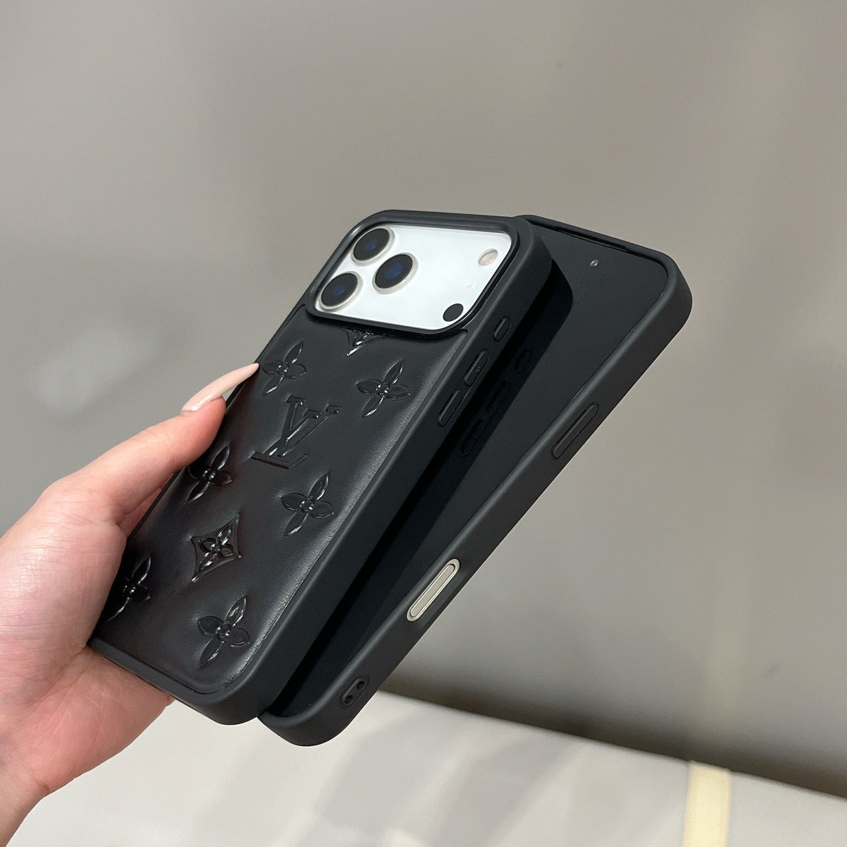豪華な3DエンボスデザイナーiPhoneケース