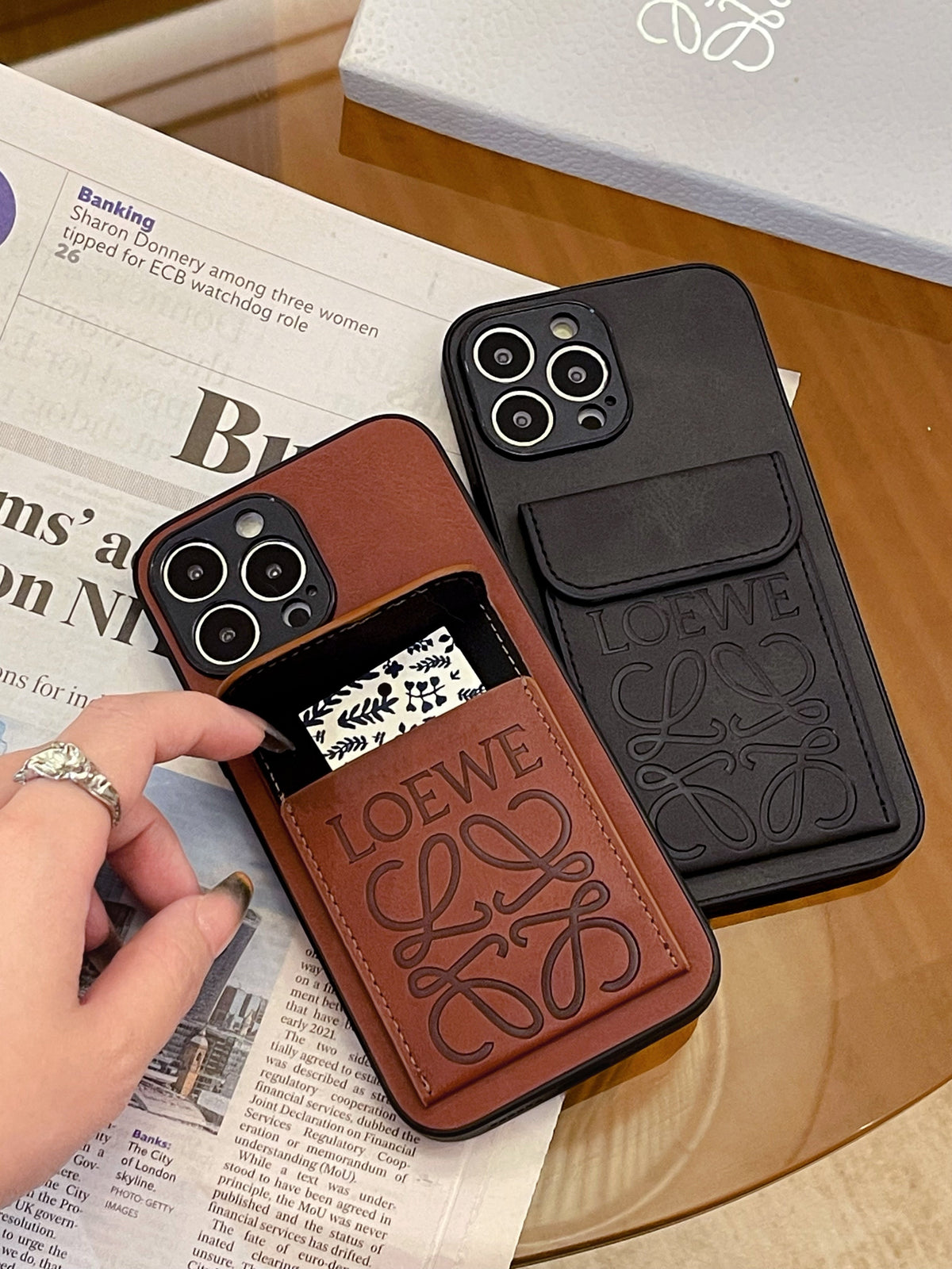 Étui de luxe pour iPhone avec porte-cartes Marron-LZP241448