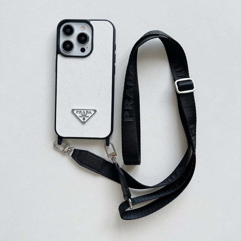 ラグジュアリーなクロスボディレザーiPhoneケース