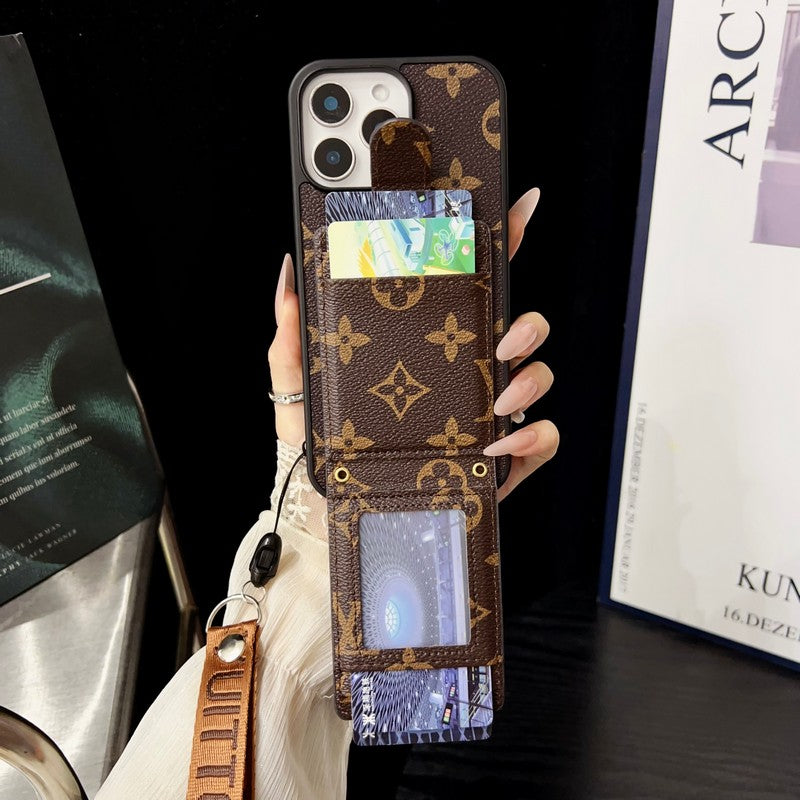 ラグジュアリーなクラシックカラーのクロスボディiPhoneケース