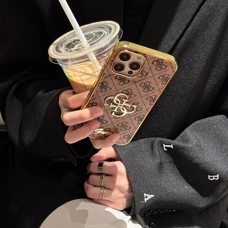 حافظة هاتف iPhone جلدية بشعار Gue Gold