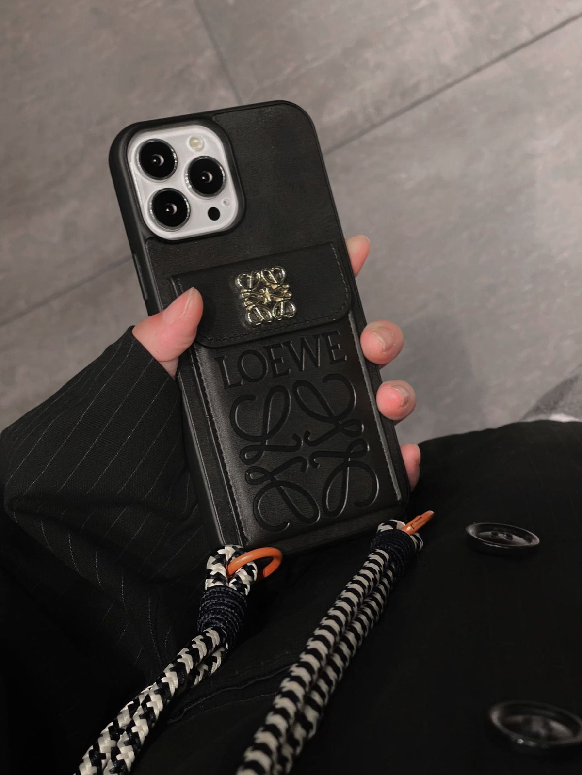 Loe カード ホルダー レザー iPhone ケース