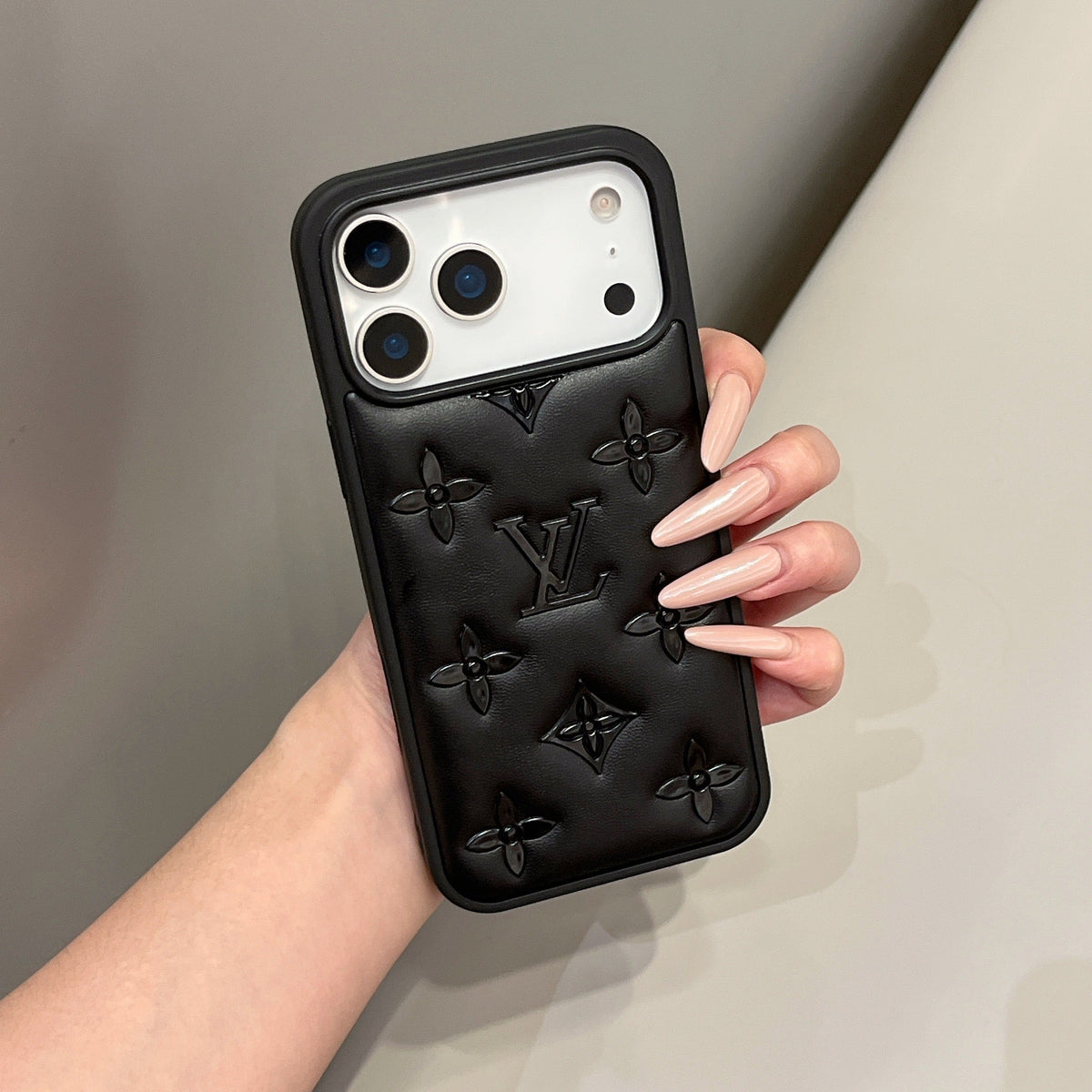 豪華な3DエンボスデザイナーiPhoneケース