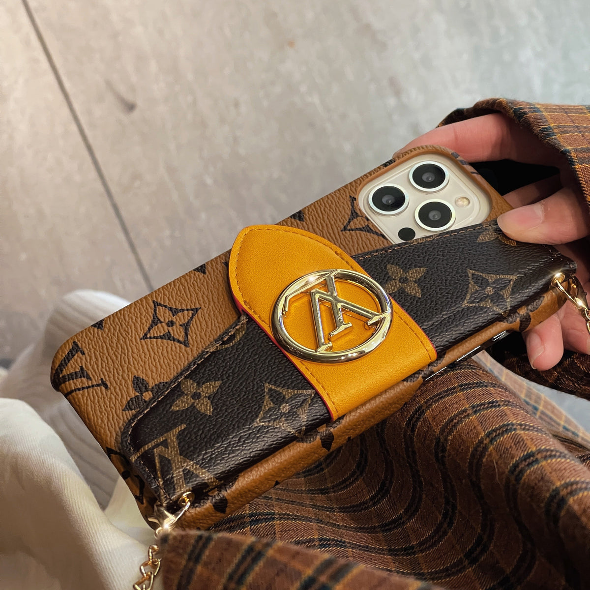 高級クロスボディカードホルダーiPhoneケース