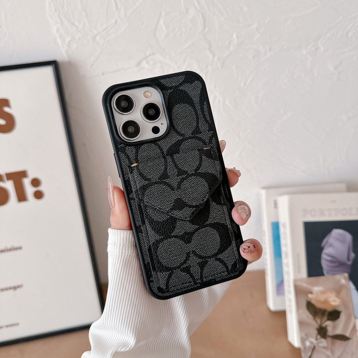 クラシック iPhone ケース カード ホルダーとストラップ付き ライト ブラック -SJ240513