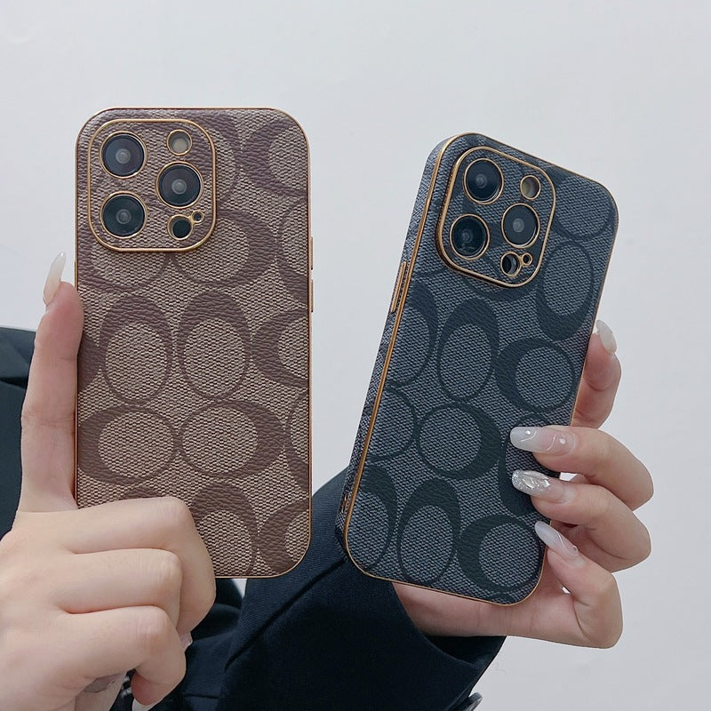 Capa clássica para iPhone em couro com sobrancelha clara -QBK240513