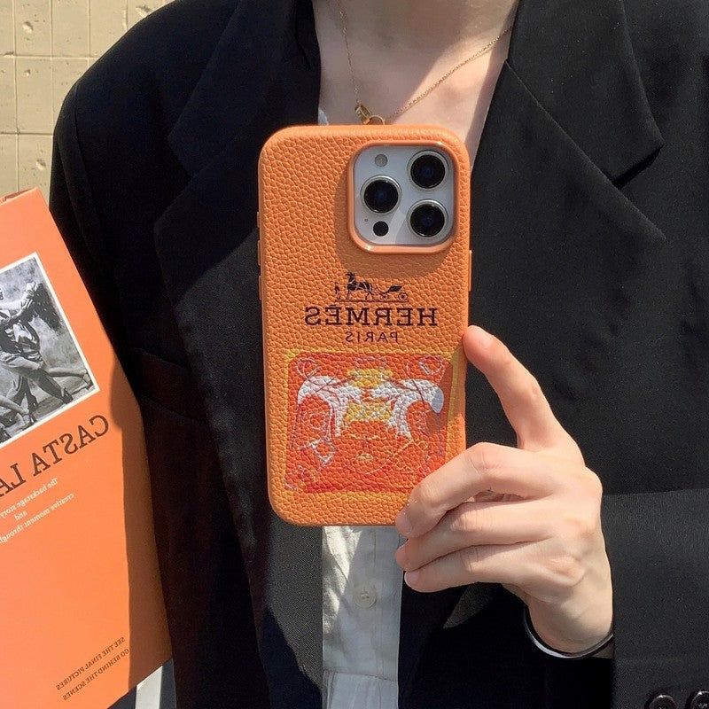 クラシックレザーiPhoneケース