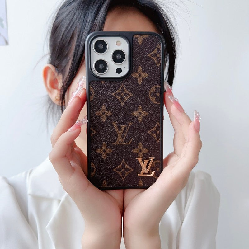 ラグジュアリークラシックブラウンiPhoneケース