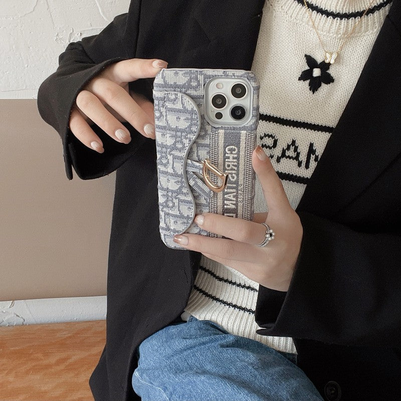 Capa para iPhone com bolsa de tecido cinza fashion preta &