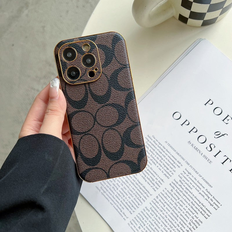 Husă clasică din piele pentru iPhone