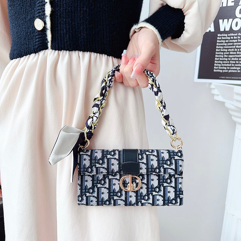 Capa para iPhone com corrente de lenços de bolsa da moda