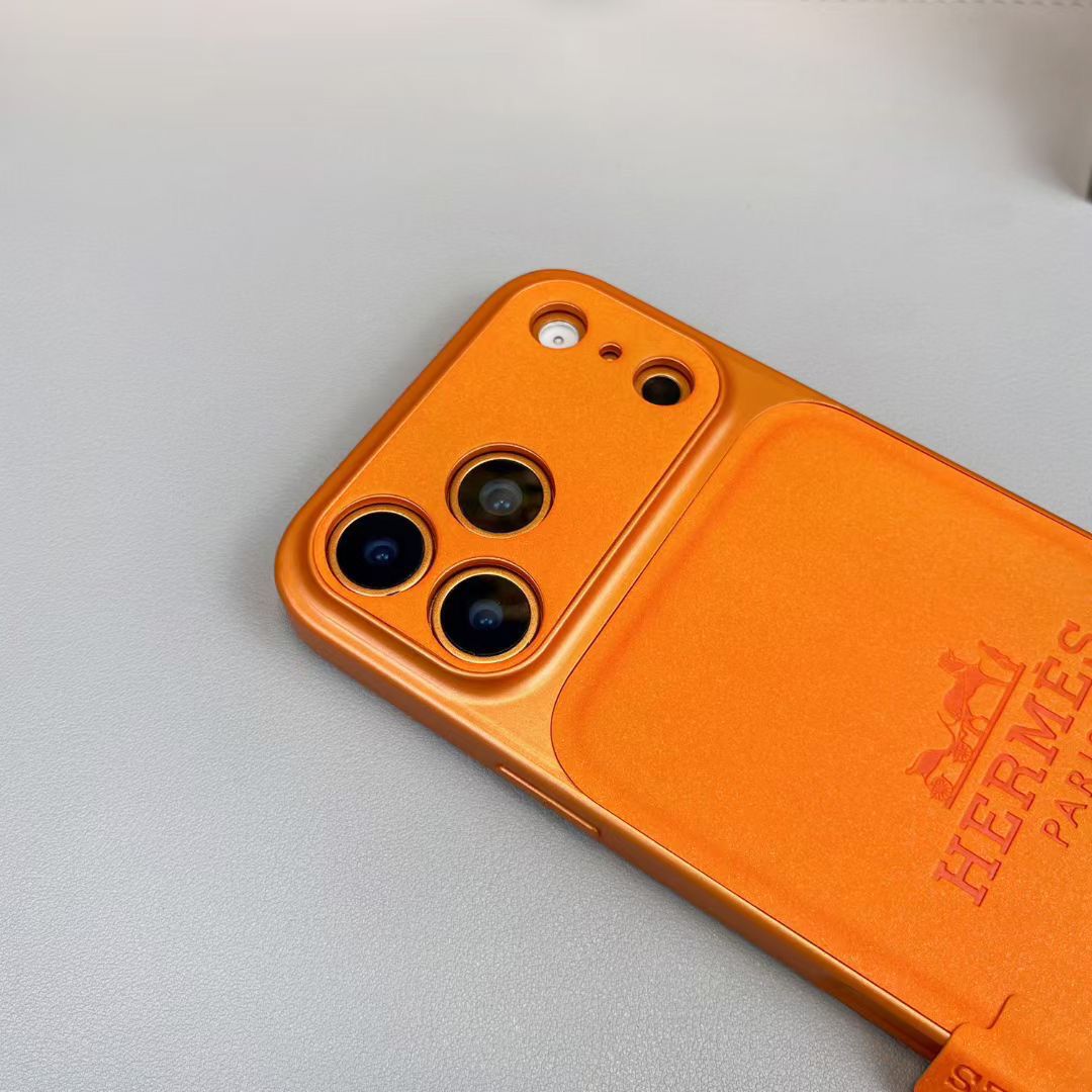 Classices プレミアム レザー iPhone ケース – 贅沢な保護