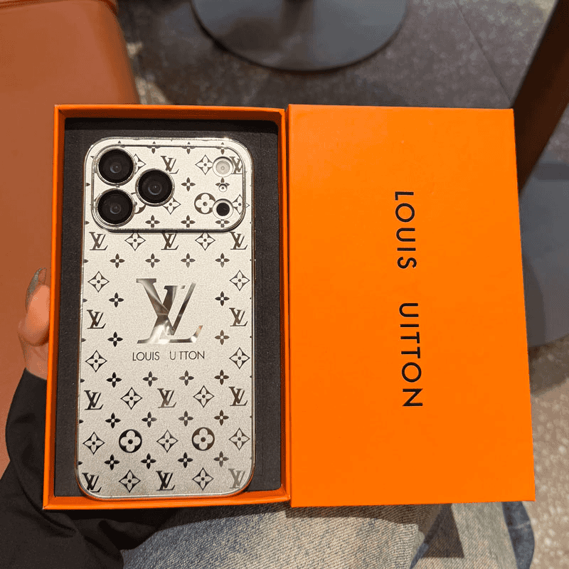 高級感のあるiPhoneケース |輝く